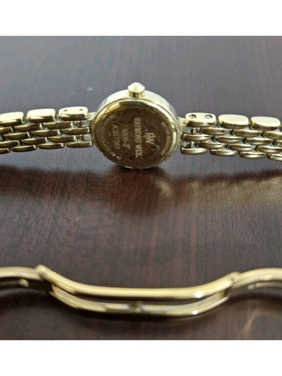 RAYMOND WEIL Vintage Ladies watch RARE 18K electroplated gold EUC 2012 Tango main image 10